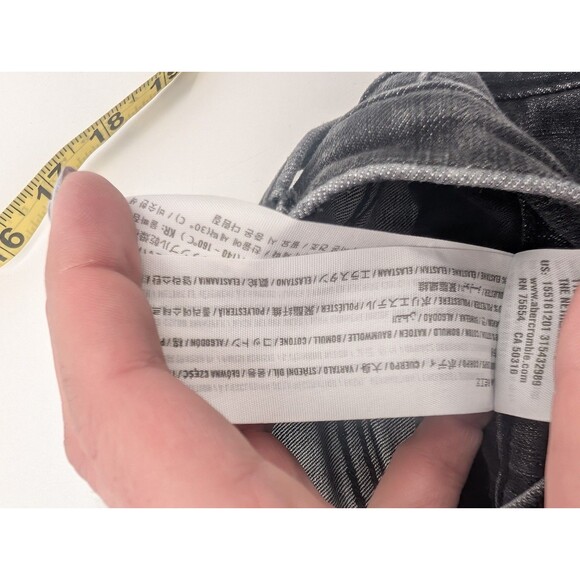 Abercrombie & Fitch The Flare Ultra High Rise Black Faded Jeans Size 27x31 - Picture 6 of 9